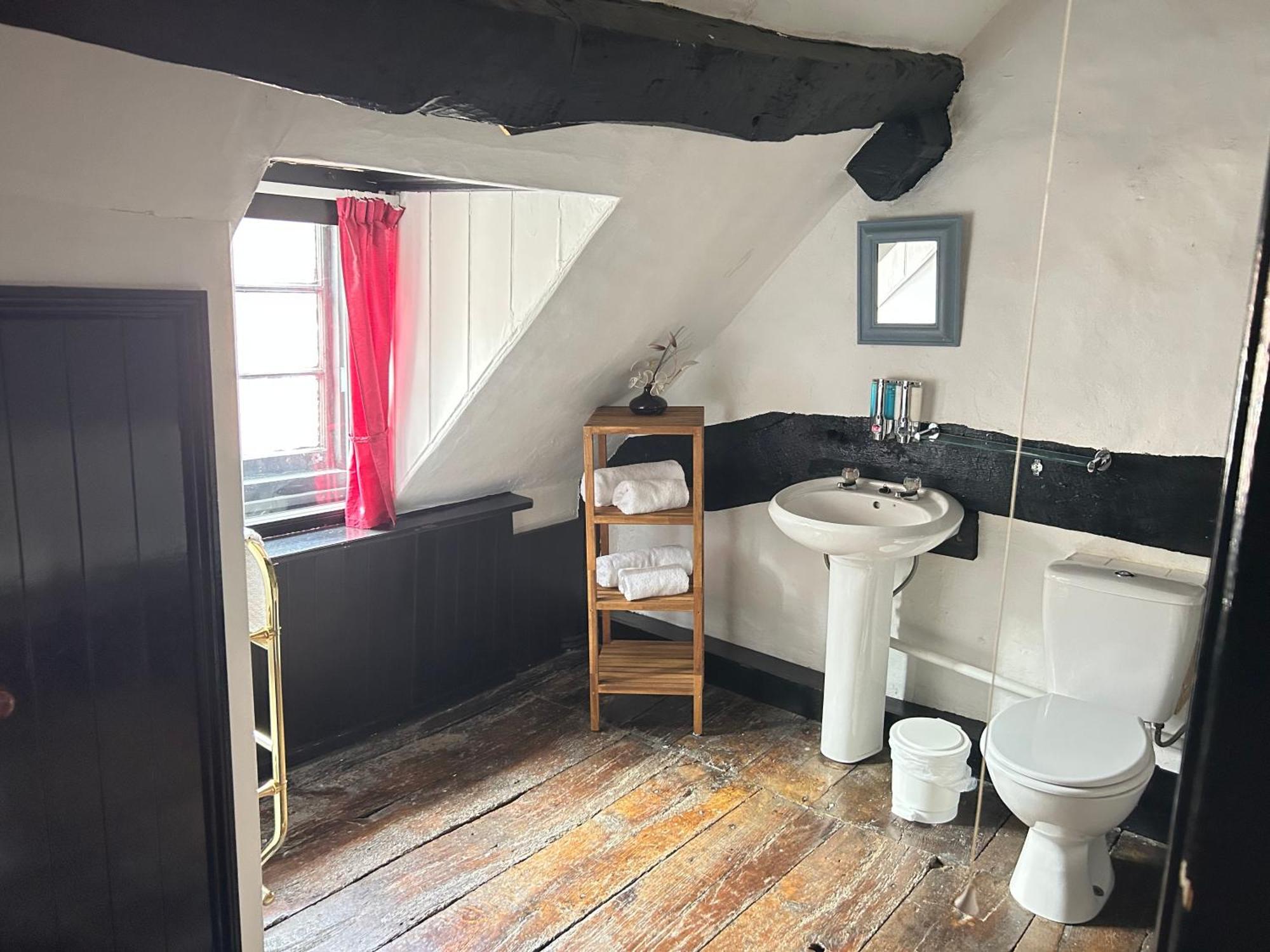 Bassa Villa Bridgnorth Eksteriør bilde