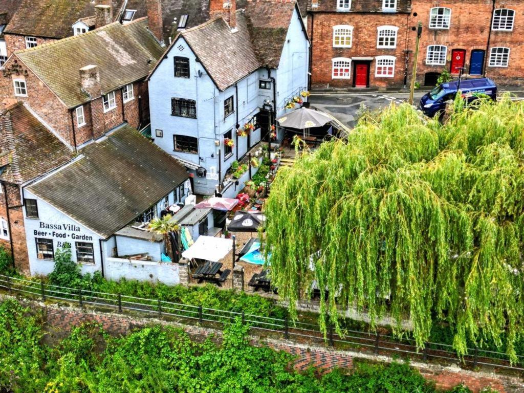 Bassa Villa Bridgnorth Eksteriør bilde