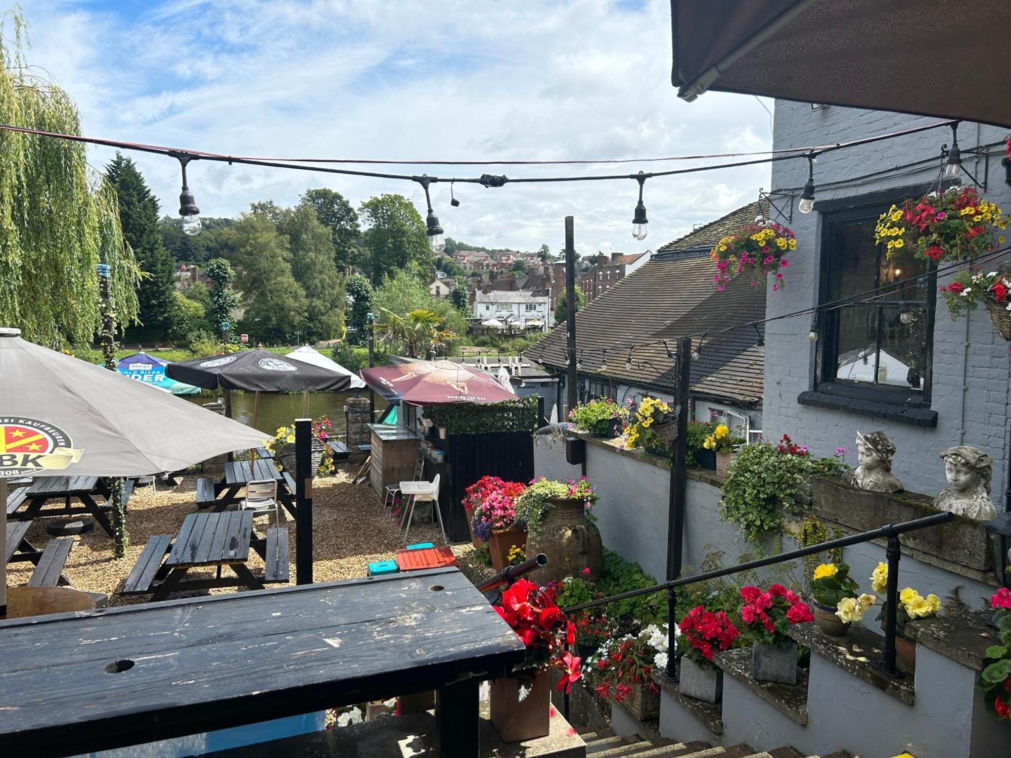 Bassa Villa Bridgnorth Eksteriør bilde